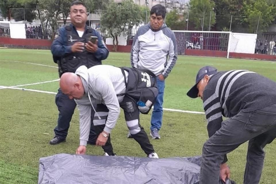 Un hombre se desvaneció mientras jugaba fútbol en San Pedro Mártir, en la Alcaldía Tlalpan.