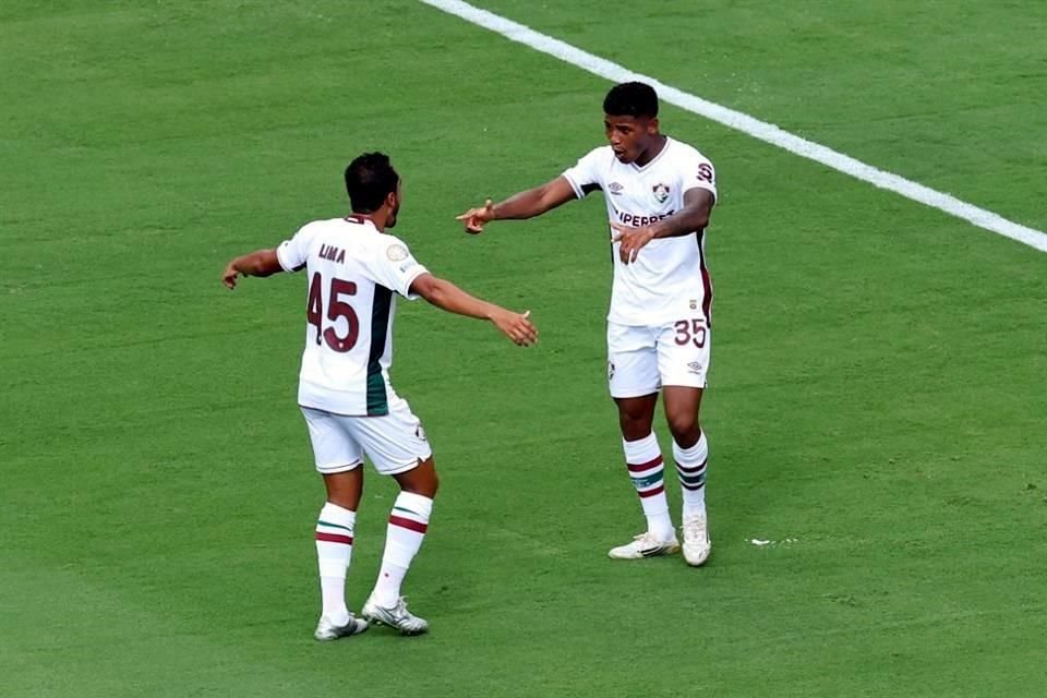 Hércules Pereira liquidó a los italianos al 93' y el Fluminense esperará al Manchester City o Al Hilal en Cuartos del Mundial de Clubes.