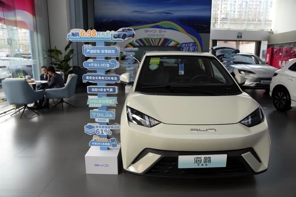 La automotriz china vendió 377 mil 628 vehículos el mes pasado.
