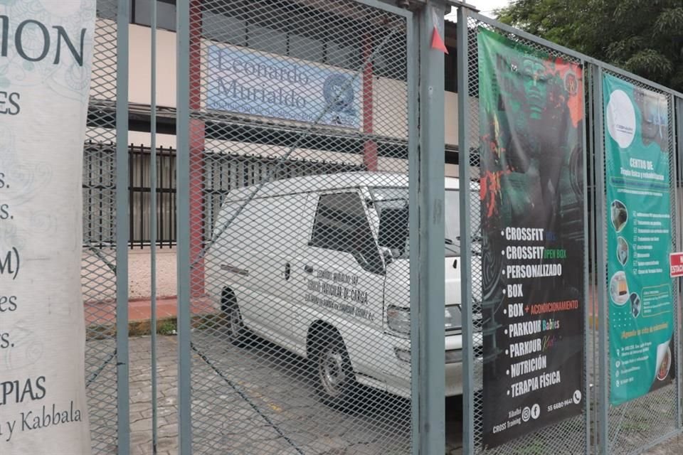 En el inmueble, ubicado en la Colonia San Juan de Aragón, en la Alcaldía Gustavo A. Madero, se ofrecen clases de música, enfermería, crossfit y sesiones de fisioterapia.