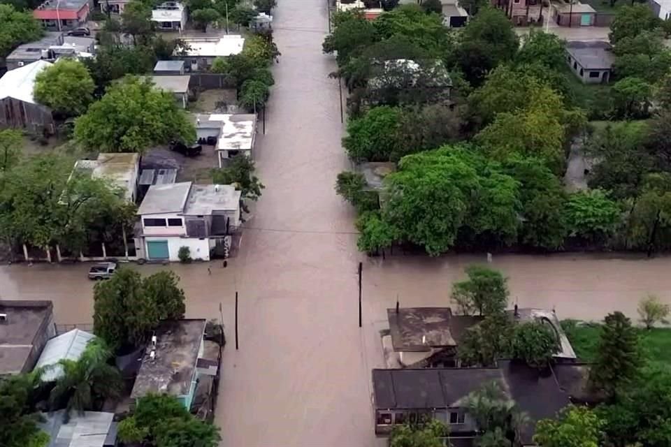 Los aguaceros causados por la tormenta tropical 'Barry' en los últimos días causaron inundaciones en Tampico.