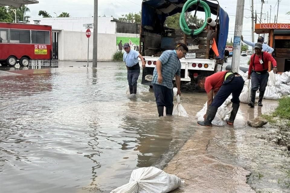 Tras el paso de los remanentes de la tormenta tropical 'Barry', que dejó decenas de colonias de Matamoros bajo el agua, las autoridades afirmaron que la mayoría ya habían sido desaguadas.