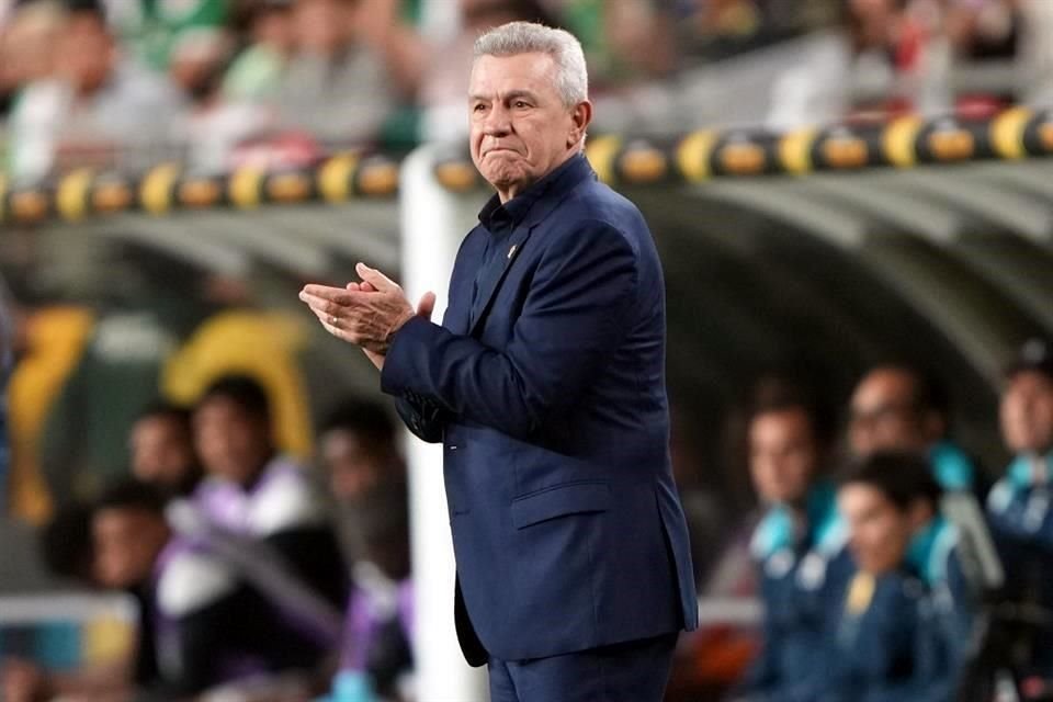 Javier Aguirre confía en la calidad de sus jugadores para salir con el brazo en alto el domingo ante EU.