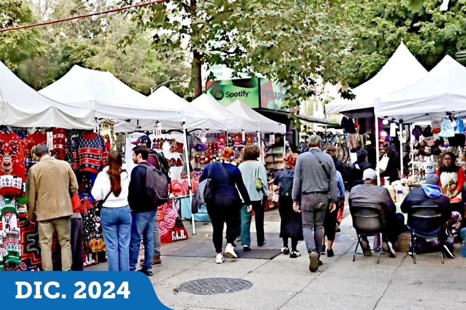 Ayer venció plazo que dio CDMX para liberar de informales Paseo de la Reforma y la avenida lució despejada, aunque aún hay algunos puestos.