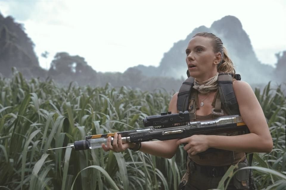 'Jurassic World: Renace' introduce un nuevo elenco a la serie y trajo de vuelta una voz familiar en el guionista de Jurassic Park, David Koepp