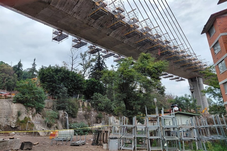 La Auditoría Superior detectó irregularidades y sobrecostos en el puente del Tren México-Toluca, afectando al Fonadin.