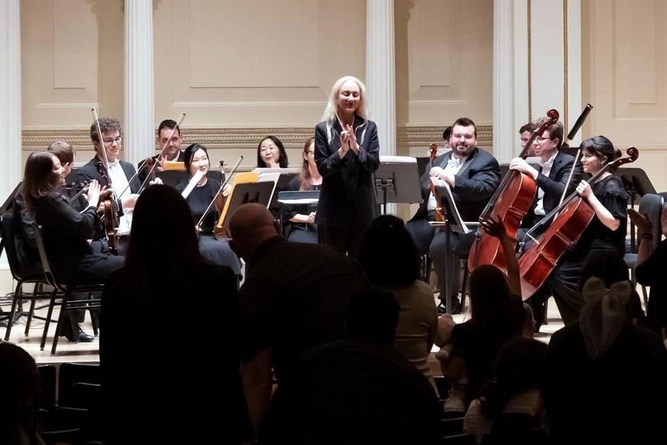 Rodríguez Russum debutó como directora de orquesta en el Carnegie Hall de Nueva York.