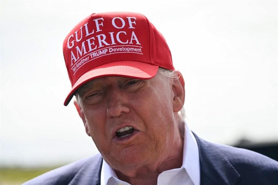Il presidente Donald Trump ha minacciato di imporre una tariffa del 35% il 1° agosto se non verrà raggiunto un accordo commerciale con gli Stati Uniti.