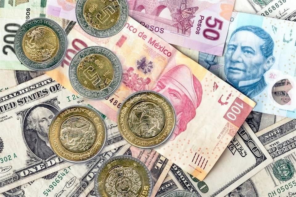 El tipo de cambio cerró el jueves en 18.61 pesos por dólar.