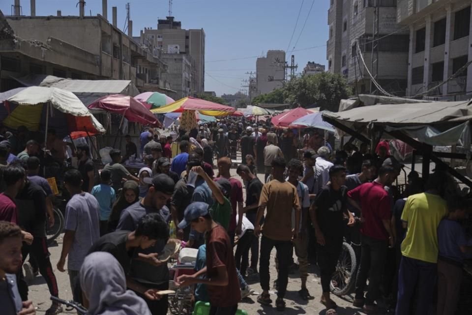 Cerca de 800 personas murieron en Gaza desde el 27 de mayo intentando obtener ayuda cerca de los puestos humanitarios, indicó la ONU.