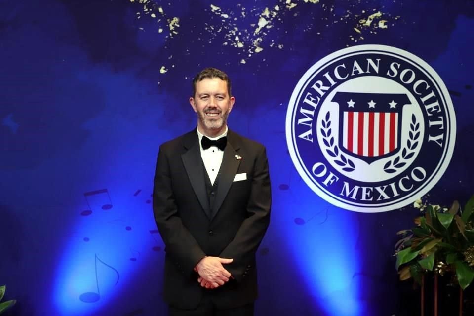 Rubin acudió a evento en honor del Embajador de Estados Unidos en México, Ronald Johnson, y su esposa en un hotel en Polanco.