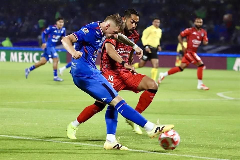 Cruz Azul y Mazatlán reparten puntos.