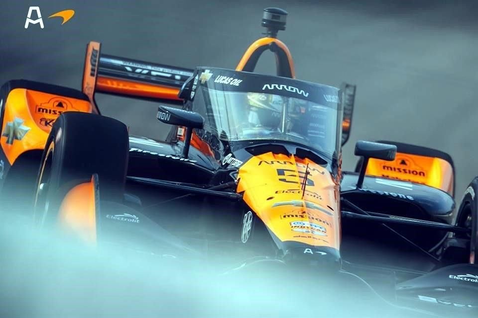 Pato O'Ward finalizó quinto en la Carrera 2 de Iowa.