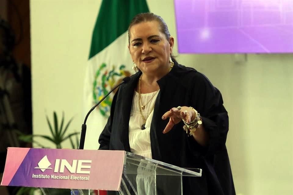 La presidenta del INE, Guadalupe Taddei, reconoció que está en revisión la estructura directiva del organismo.