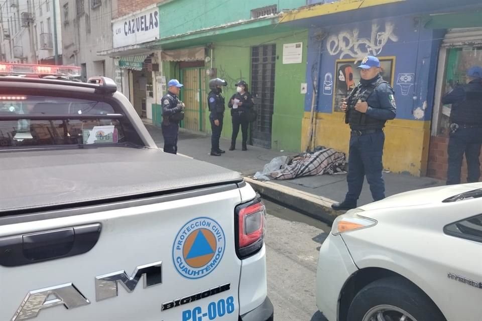 Un hombre que vivía en calles de la Colonia Guerro, quien era conocido como 'El Sabu' falleció a espaldas del Mercado Martínez de la Torre.