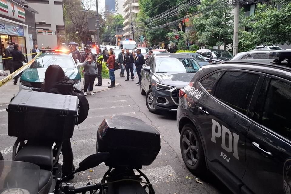 Autoridades investigan la caída de una mujer en la Colonia Polanco V Sección.