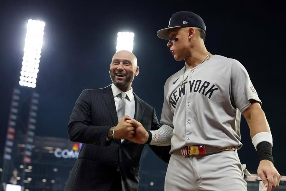 Derek Jeter, leyenda de los New York Yankees, saludó a Aaron Judge en el Juego de Estrellas de la MLB.