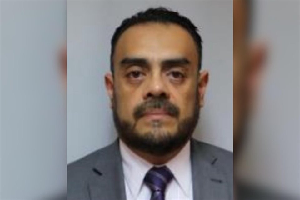 Mauricio Pazarán está tomando la responsabilidad de la Fiscalía del caso Ayotzinapa, dijo Sheinbaum.