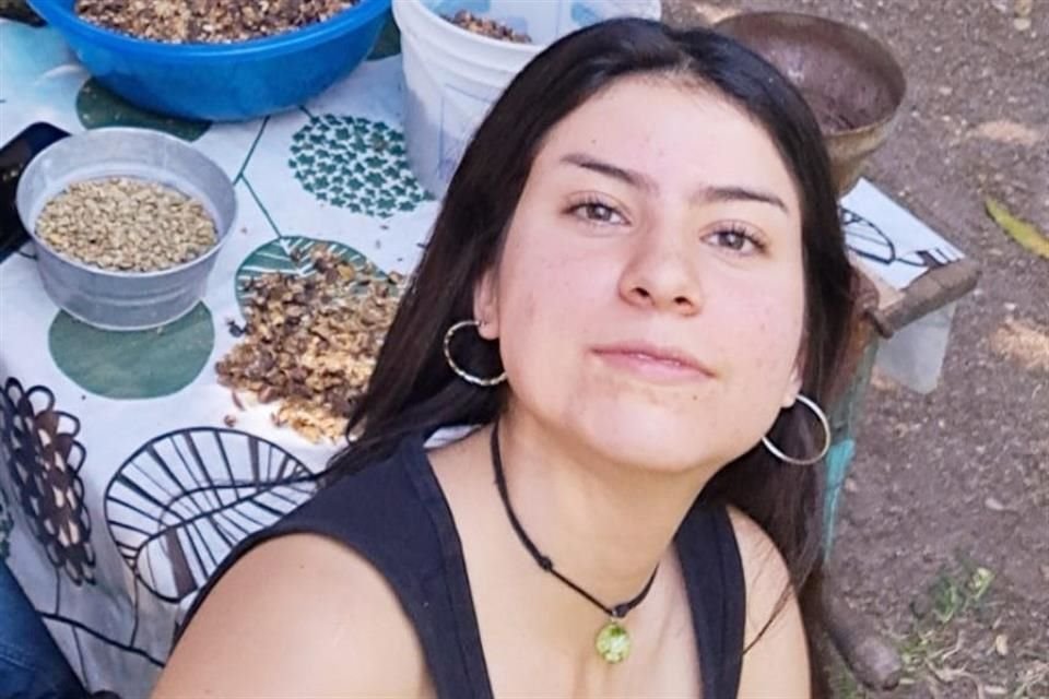 Ana Amelí viajó a la CDMX para presentar un examen de ingreso a la UNAM, en la que sería su segunda carrera.
