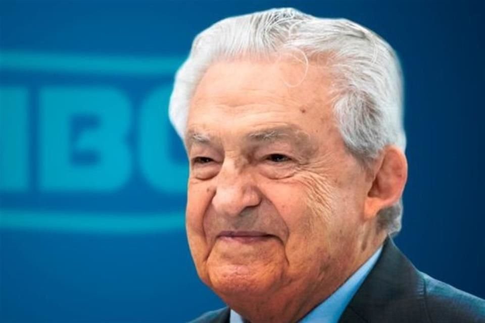 Roberto Servitje falleció este jueves.