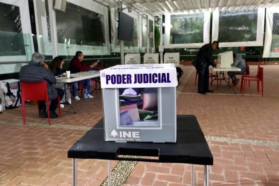 En su informe final sobre la elección judicial de junio pasado, el OEJ señaló la abierta intromisión del Gobierno, entre otras irregularidades y violaciones.
