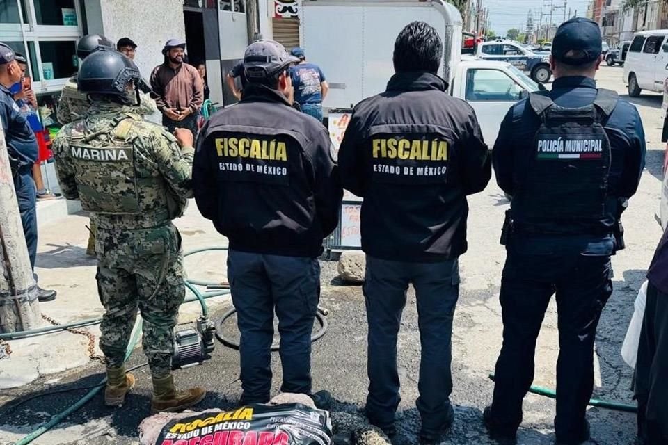 Operativo en Ecatepec asegura tomas clandestinas de agua y detiene comercialización ilegal.