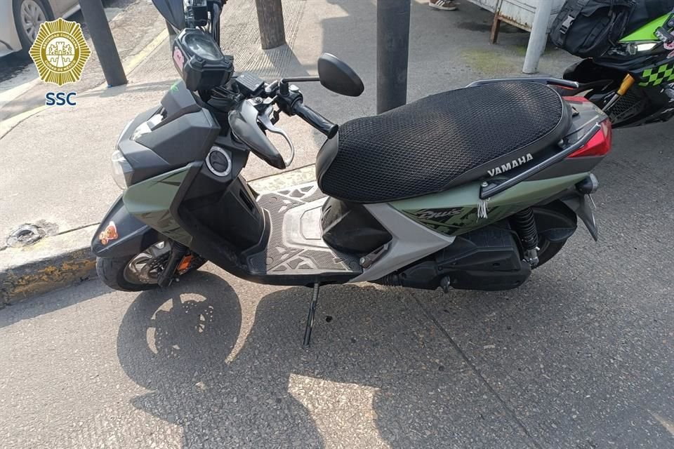 El dinero estaba oculto al interior de la motocicleta.