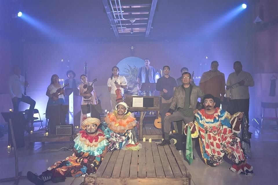 La obra 'Maroma' es una 'locura visual', a decir de Rubén Luengas, quien compuso la música para el espectáculo.
