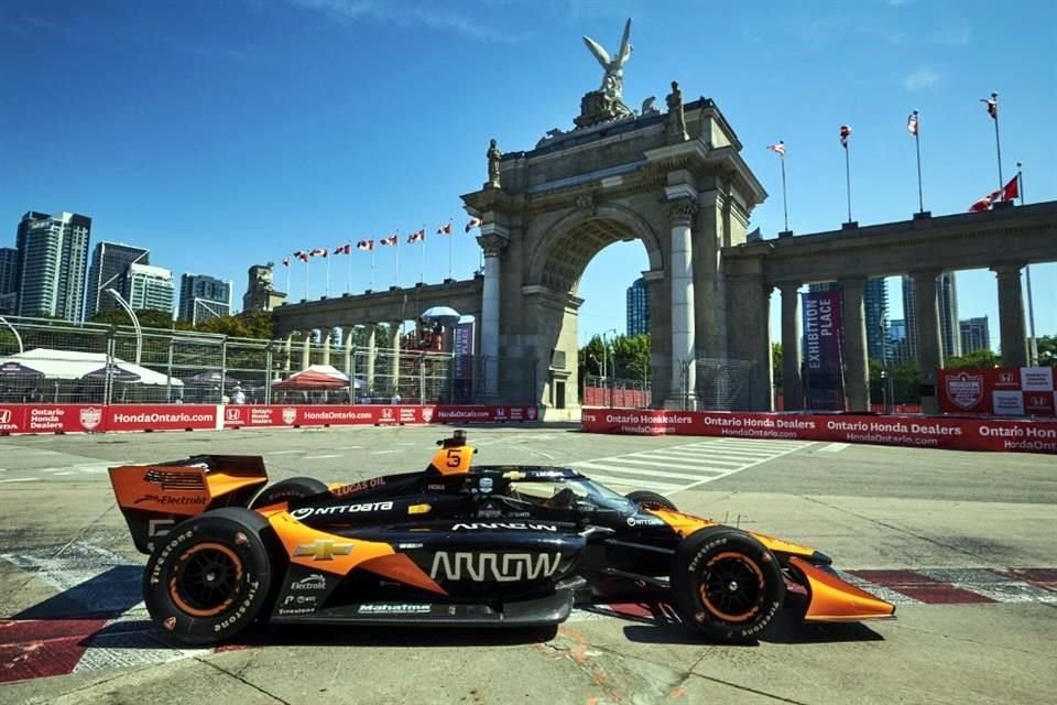 El regio Pato O'Ward saldrá desde el décimo cajón en el GP de Toronto.