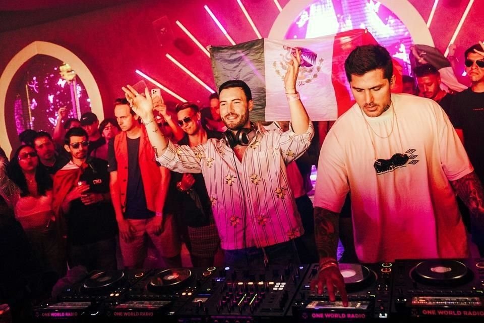Los DJ's Juan Pablo Escudero y Jorge Corral estrenaron 'La Boa' en Tomorrowland el año pasado.