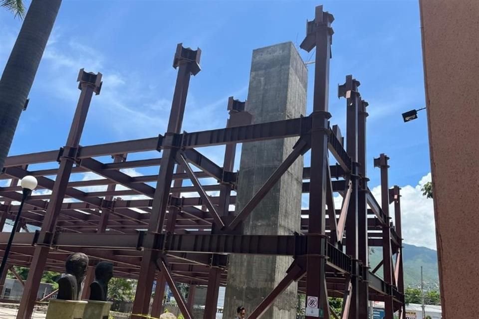 El proyecto de la biblioteca del Congreso de Guerrero, en Chilpancingo, no ha podido terminarse por falta de presupuesto.