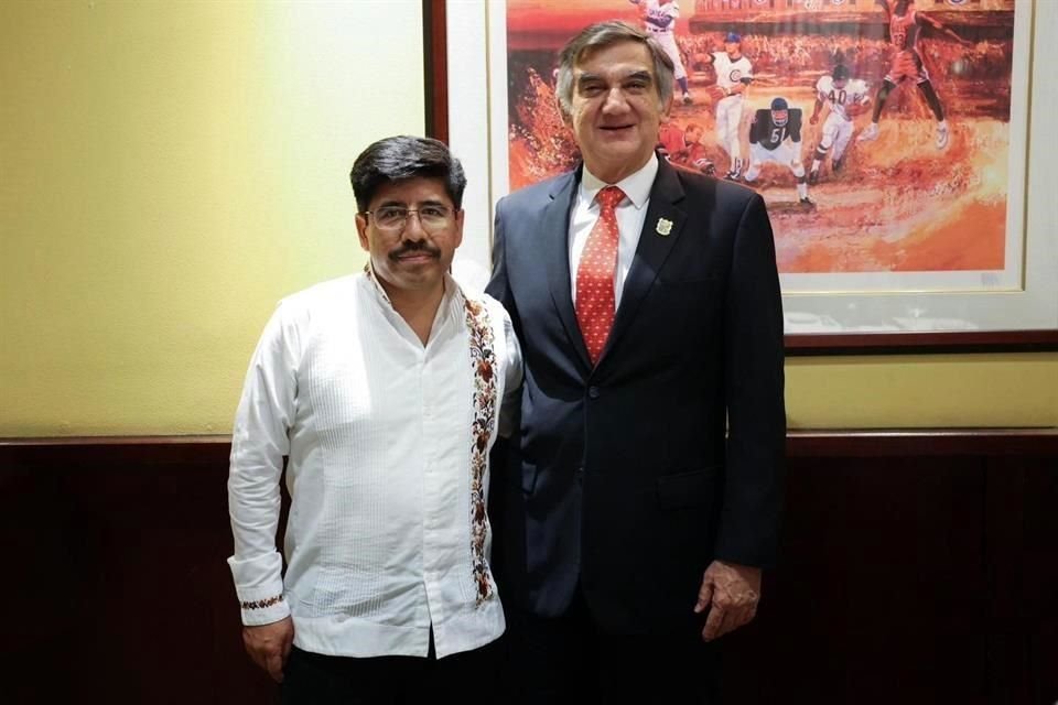 El Gobernador Villarreal también sostuvo ayer un encuentro en la Ciudad de México con Hugo Aguilar Ortiz, Presidente electo de la Suprema Corte de Justicia de la Nación.