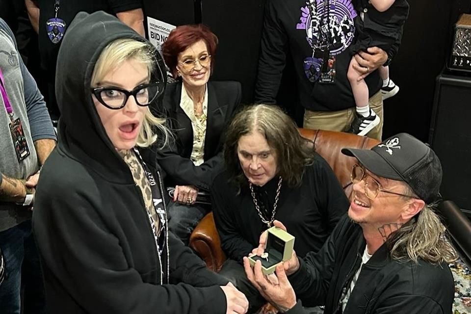 Ozzy Osbourne estuvo presente en la propuesta de matrimonio de su hija Kelly Osbourne.