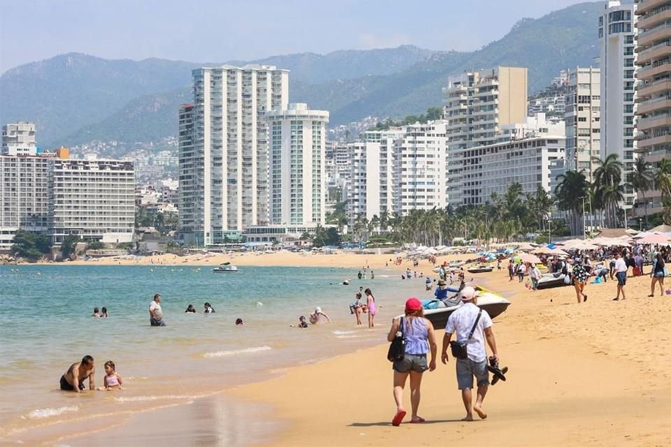 Disfruta de las playas limpias de Guerrero este verano
