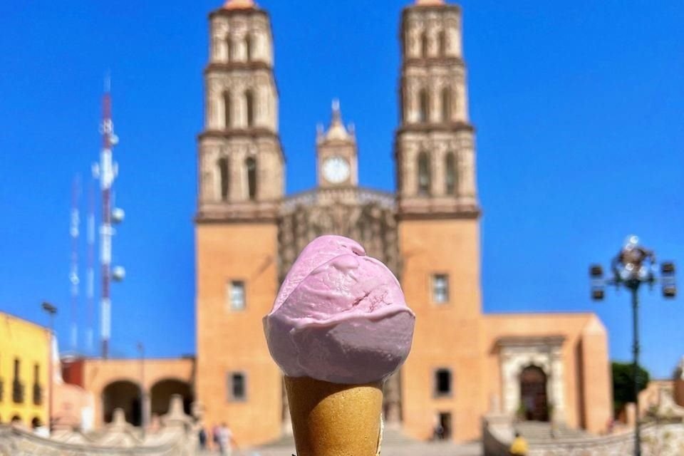 Die magische Stadt Dolores Hidalgo, die Wiege der nationalen Unabhängigkeit, wie sie genannt wird, ehrt ihr Erbe in jeder Ecke.