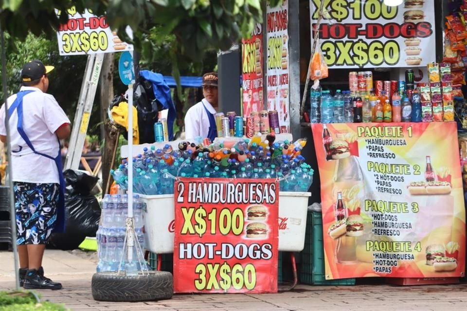 Tras pláticas y talleres, la Dirección del Bosque convenció a los afiliados de dejar de apostar sólo por los calóricos.