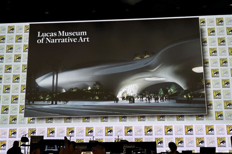 George Lucas presentó su visión de arte y legado, mientras Del Toro lo elogió por defender la creatividad ante la era digital.