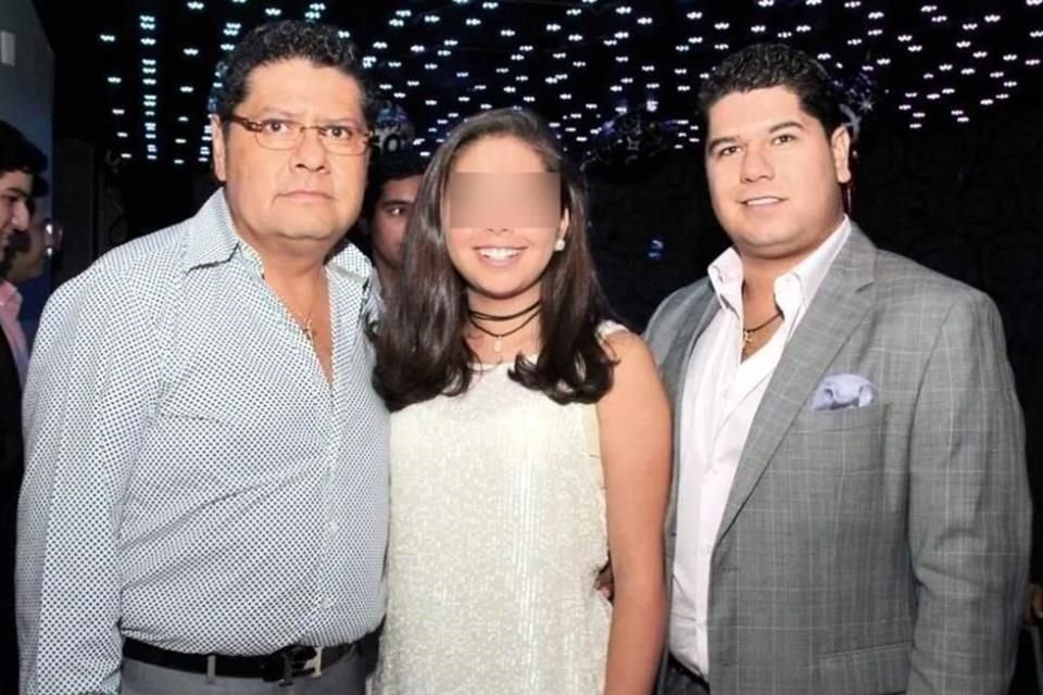 Un tribunal rechazó anular prueba contra René Dávila y su hijo, accionistas de una financiera que ilegalmente recibió 800 mdp de Segalmex.