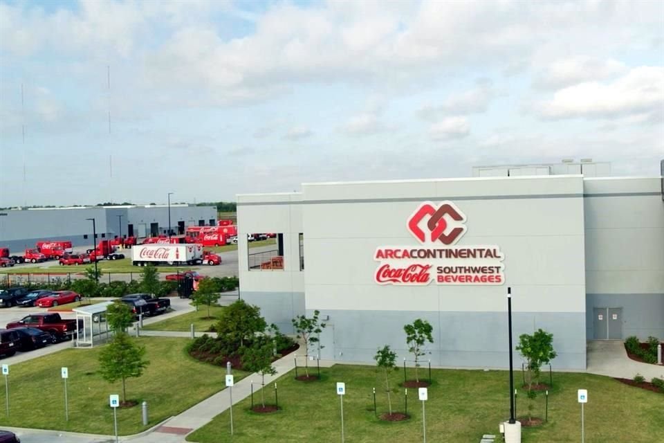 Arca Continental Coca-Cola Southwest Beverages ganó la Candler Cup, que la reconoce como la mejor del sistema embotellador de The Coca-Cola Company en el mundo.