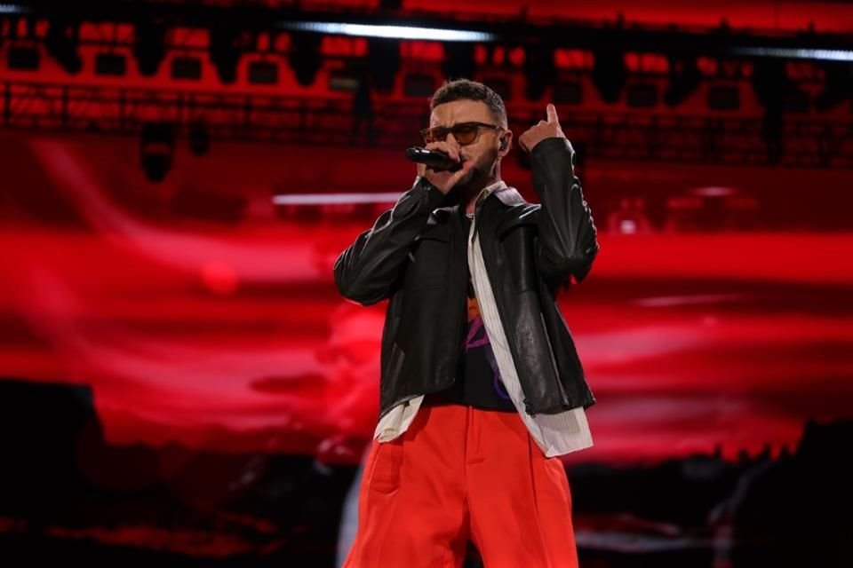 El exintegrante de NSYNC confesó que al recibir el diagnóstico pensó en cancelar la gira, pero finalmente decidió continuar por el amor que siente por el escenario.