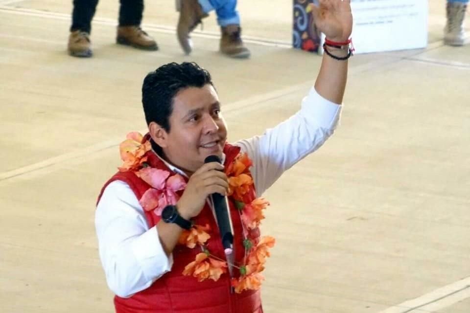 Por su presunta participación en despojos de inmuebles, el TSJ de Oaxaca condenó a 8 años de cárcel a Jorge Zárate Medina, ex director del Instituto Catastral con Alejandro Murat.