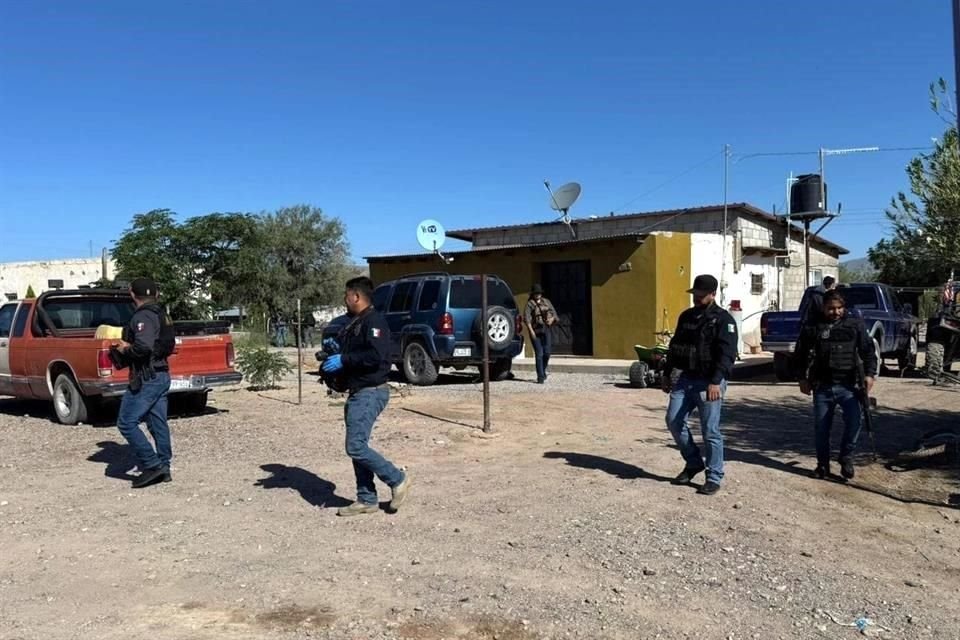 Los cuerpos sin vida de un comisario ejidal y su hijo fueron localizados este viernes en el municipio de Coyame del Sotol, a más de dos horas de la capital de Chihuahua.