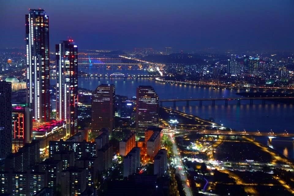 La participación de Heatherwick Studio marcará un antes y un después para los departamentos Yeouido Daegyo.