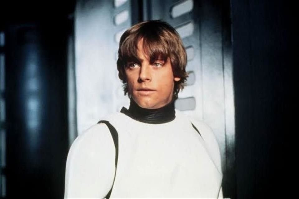 Protagonizada por Mark Hamill como Luke Skywalker, Harrison Ford como Han Solo y la inolvidable Carrie Fisher como la Princesa Leia.