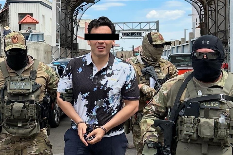 Sędzia w Sonorze zarządził tymczasowy areszt Julio Césara Cháveza Jr. za powiązania z „Los Chapitos”; jego status prawny zostanie ustalony w sobotę.