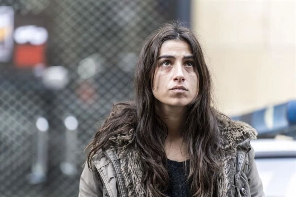 La película de Arantxa Echevarría cuenta la historia real de Elena Tejada (Carolina Yuste), una policía que en los años 90 se infiltró en ETA, la organización separatista vasca.