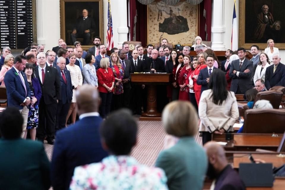 La Cámara baja de Texas, de mayoría republicana, aprobó un mapa del Congreso que crea hasta cinco nuevos escaños ganables para el partido.