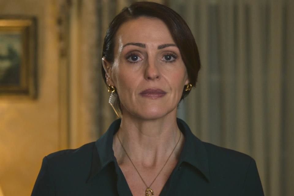 El número 10 es donde vive y trabaja la Primera Ministra británica y es el eje central de la nueva serie de Matt Charman en Netflix, que se estrenó este jueves.