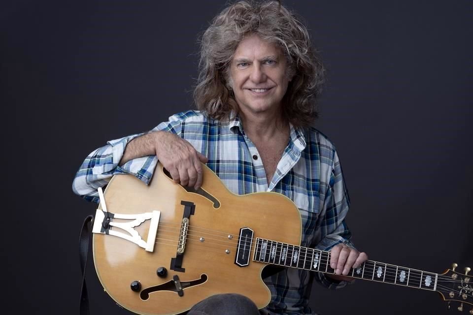 El guitarrista Pat Metheny estará en México en septiembre para ofrecer un par de conciertos en Guadalajara, el 20, y CDMX, el 22 en la Sala Neza.