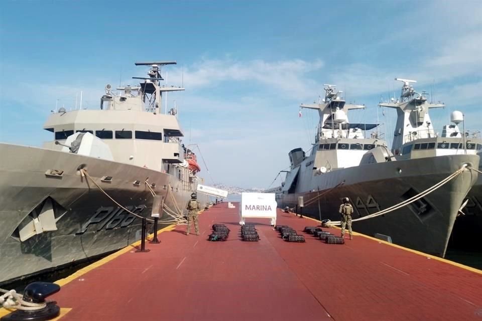 Un cargamento de 601 kilos de cocaína, con un valor de 140 millones de pesos, fue asegurado por fuerzas federales en las costas de Guerrero, según datos de la Secretaría de Marina (Semar).